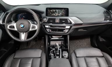 X4 (G02)