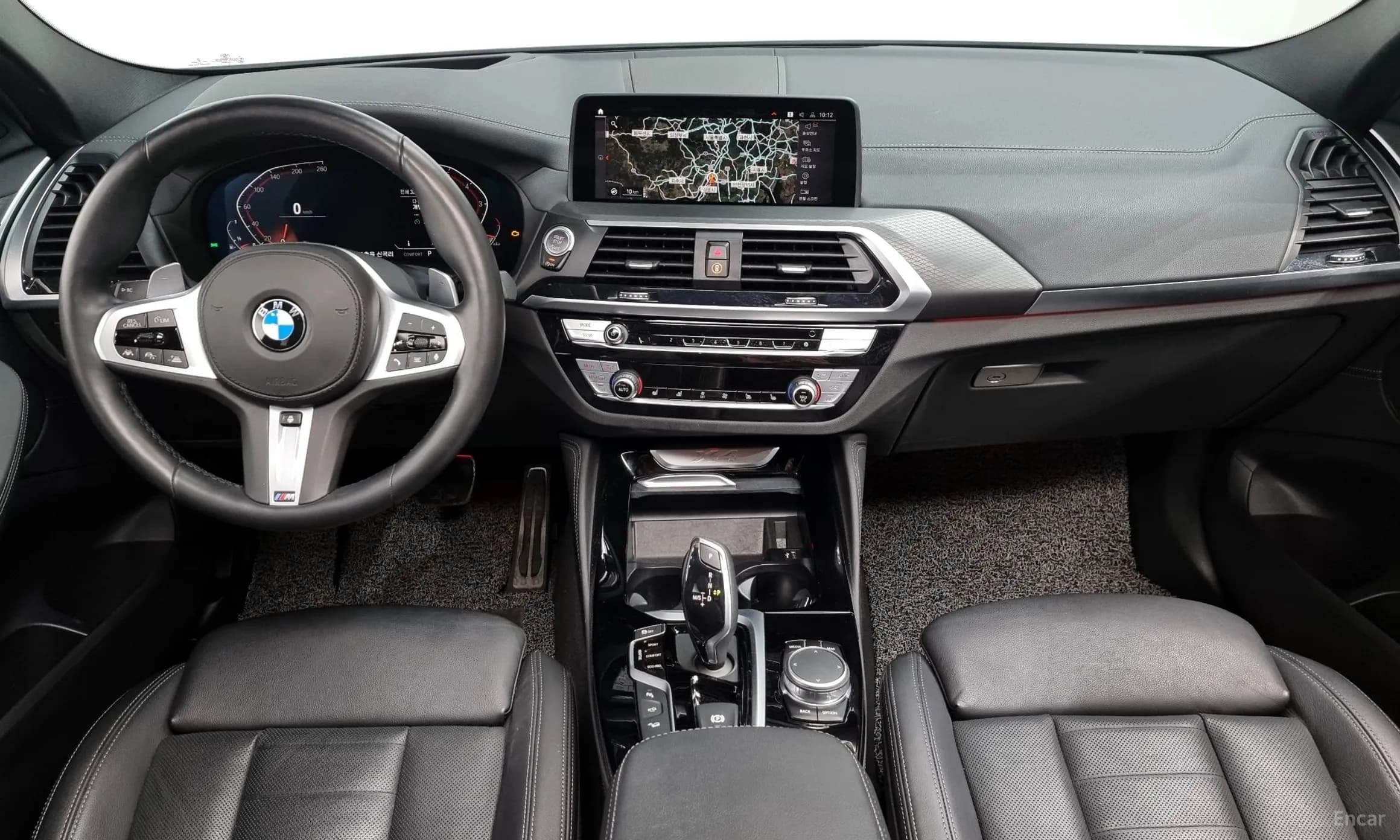 X4 (G02)