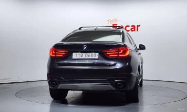 X6 (F16)