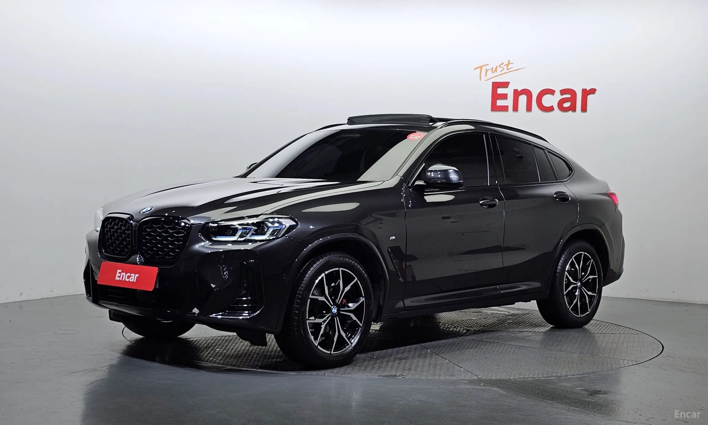X4 (G02)