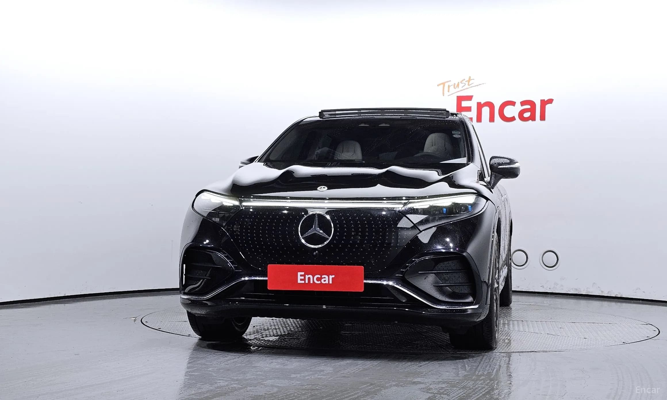 EQS SUV X296