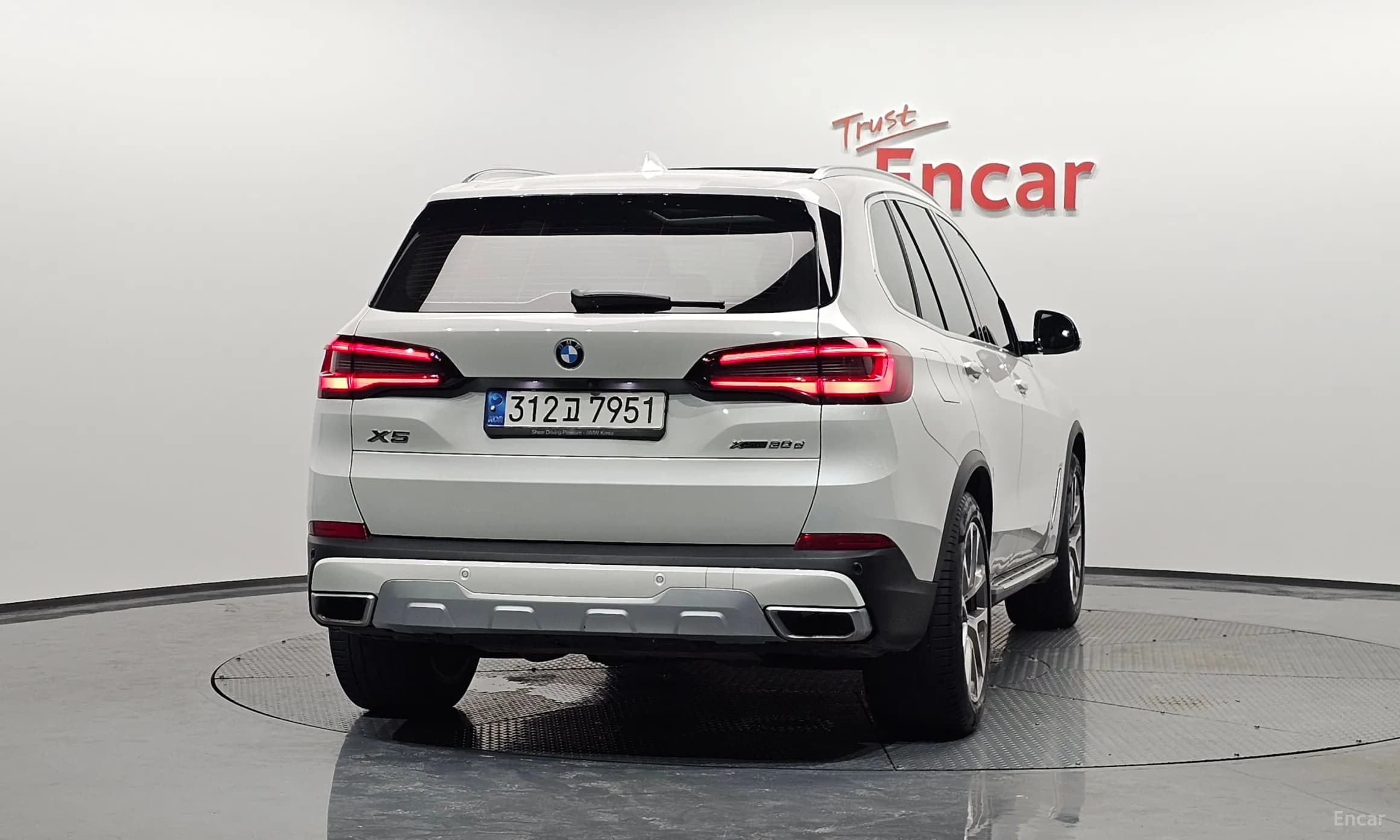 X5 (G05)