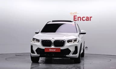 iX3