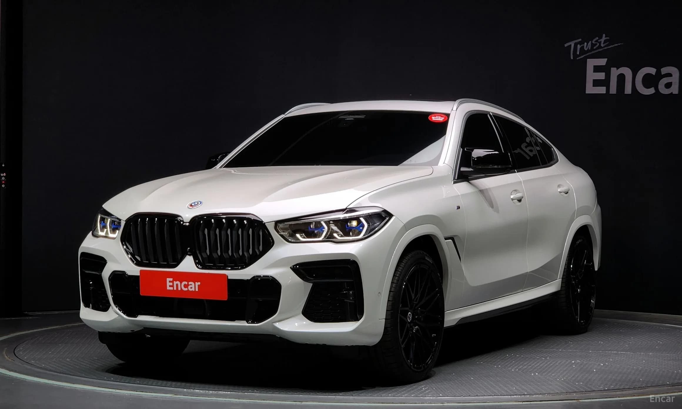 X6 (G06)