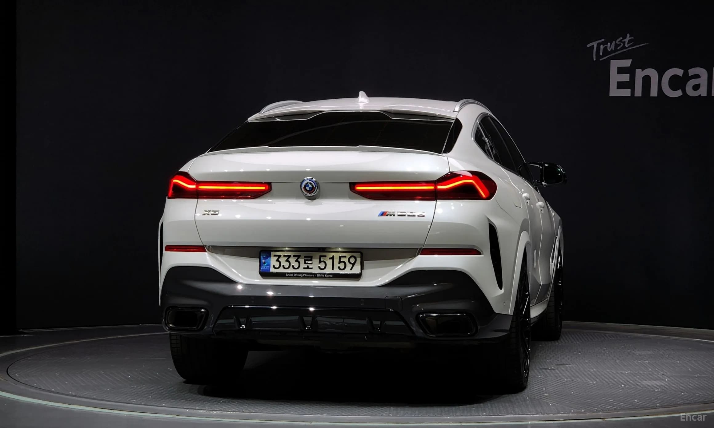X6 (G06)