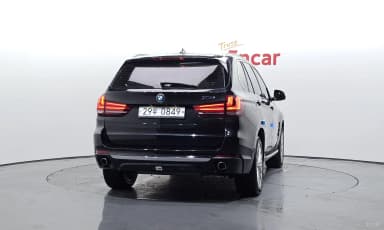X5 (F15)