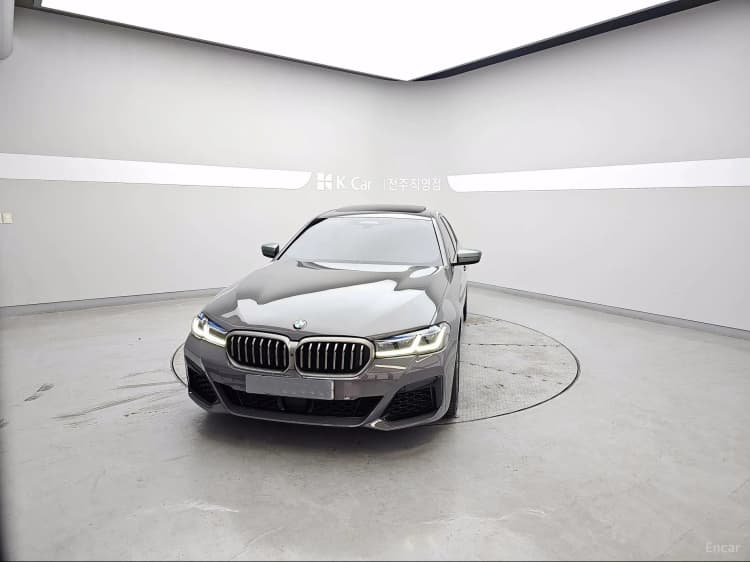 5 Series (G30)