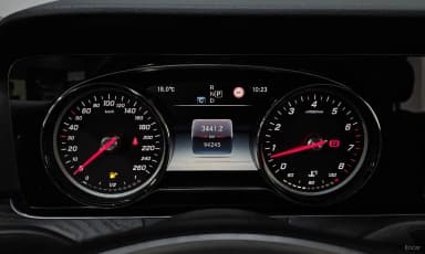 E-Class W213