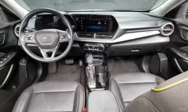 Trax Crossover