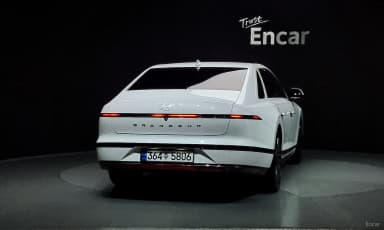 Grandeur Hybrid (GN7)