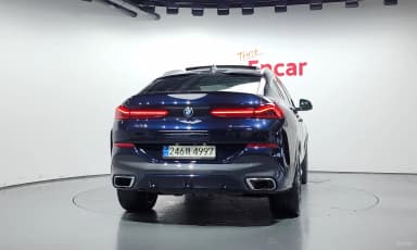 X6 (G06)