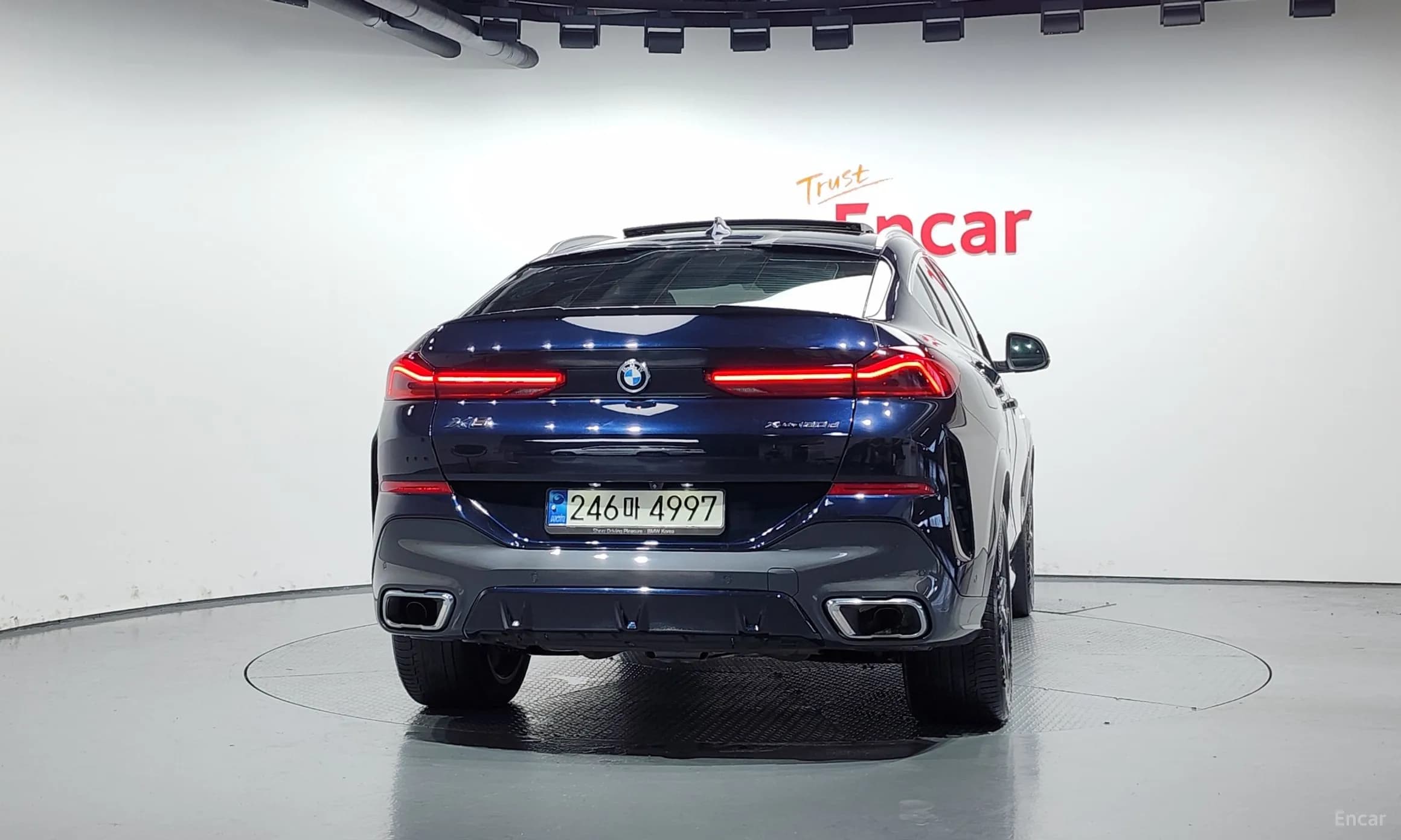 X6 (G06)