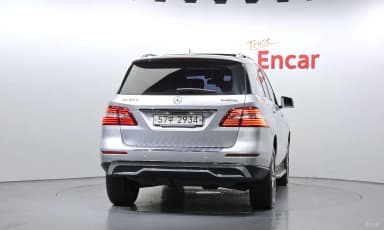 M-Class W166