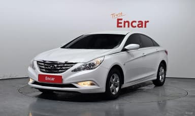 YF Sonata