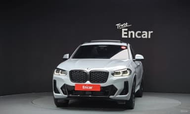 X4 (G02)