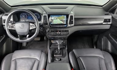 Rexton Sports Khan