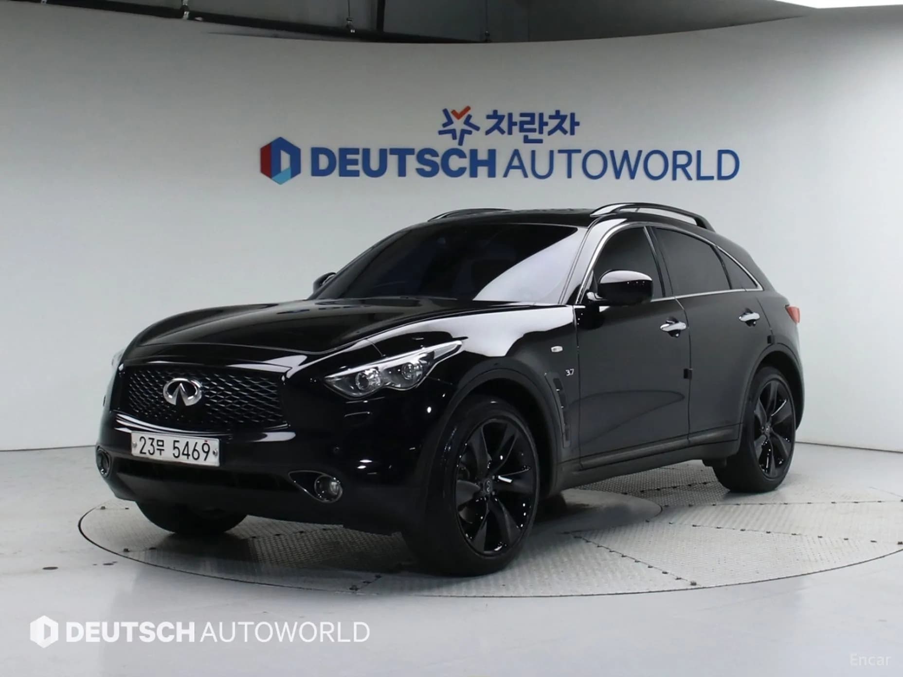 QX70