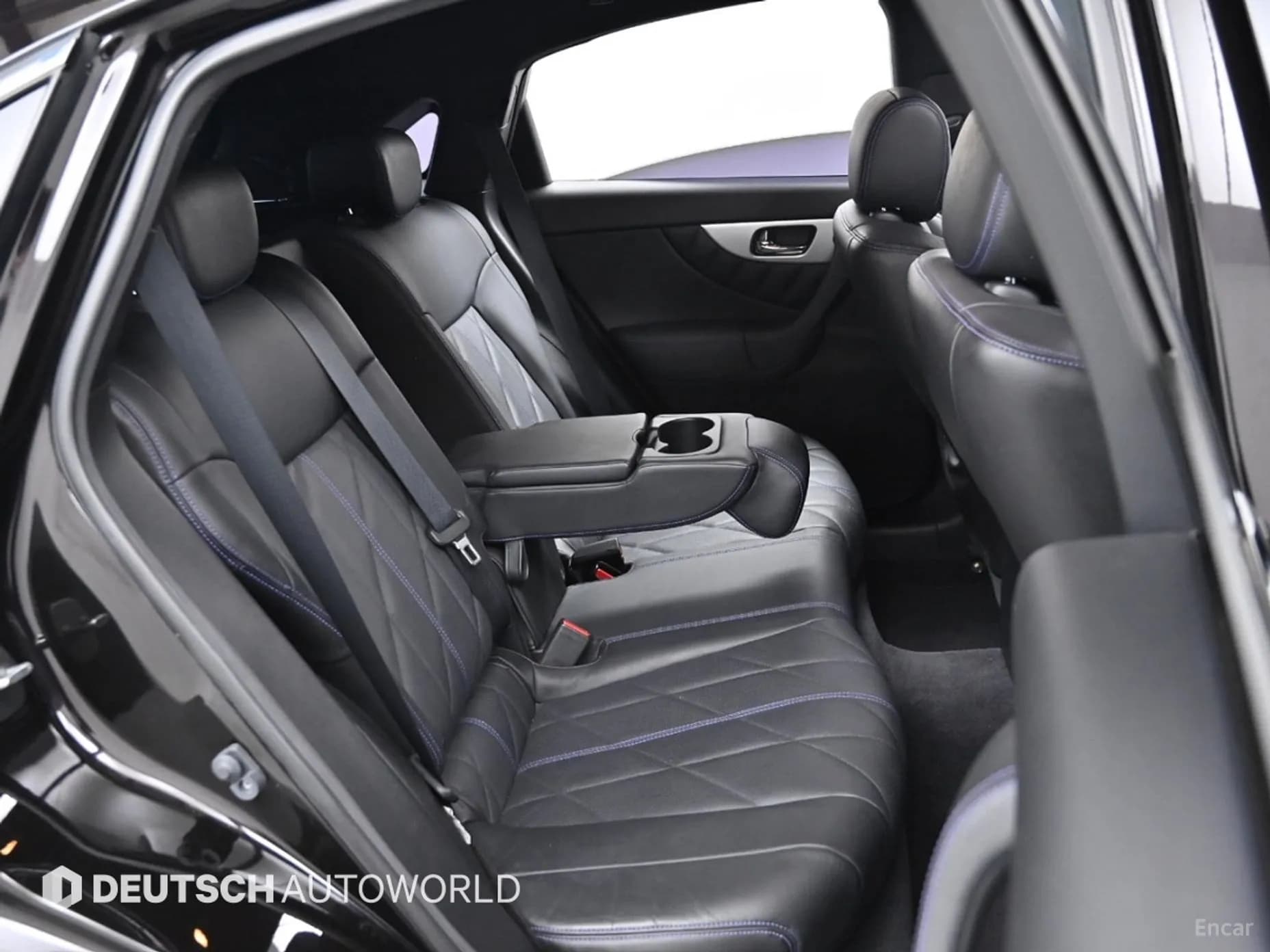 QX70