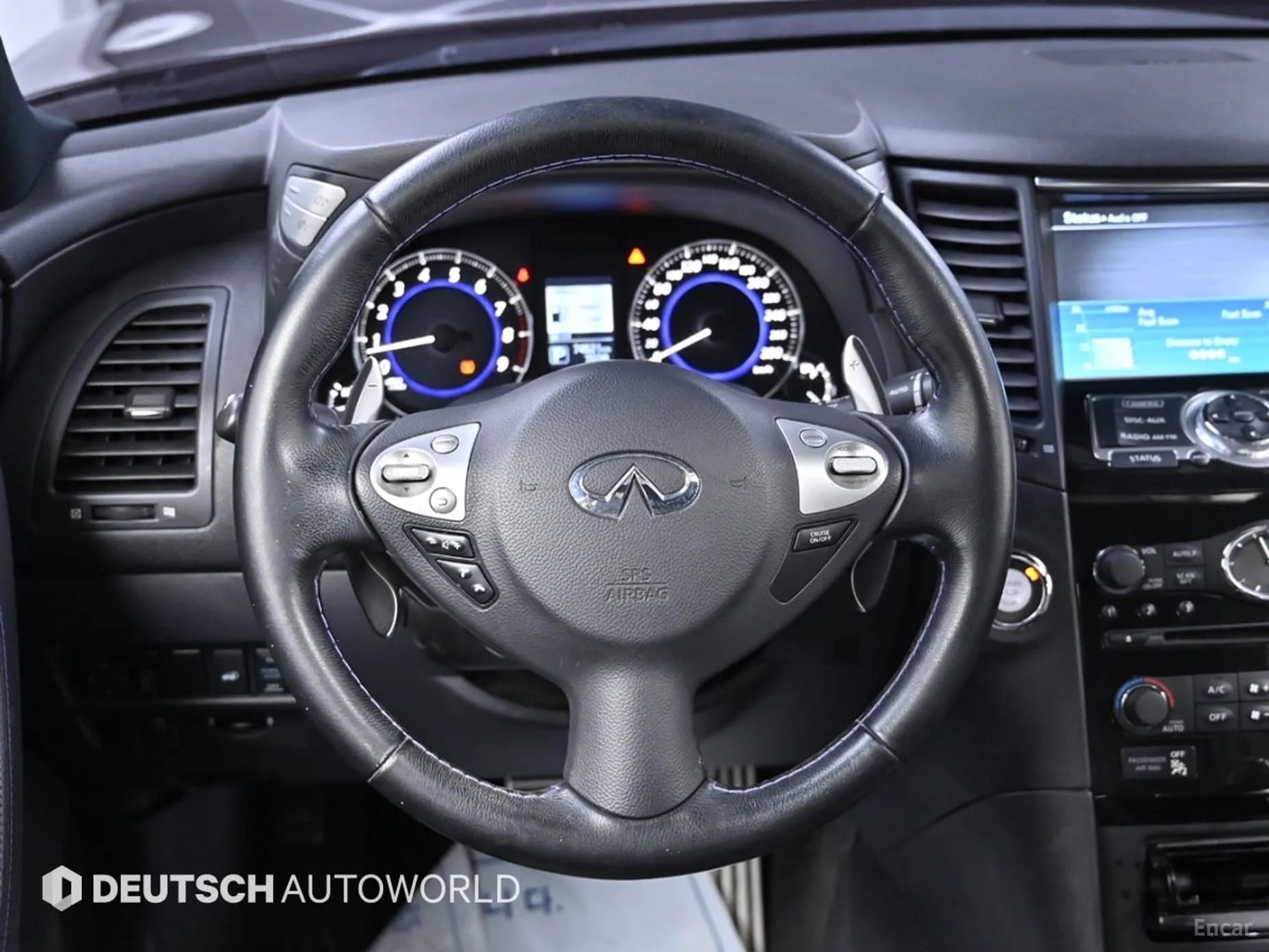 QX70