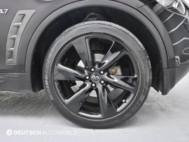 QX70