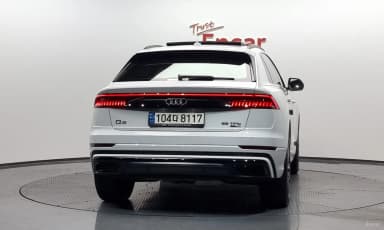 Q8 (4M)