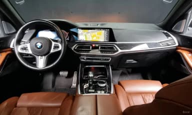 X7 (G07)