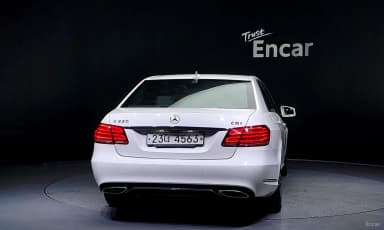 E-Class W212