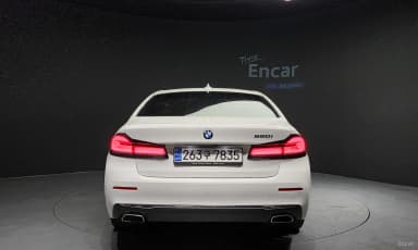 5 Series (G30)