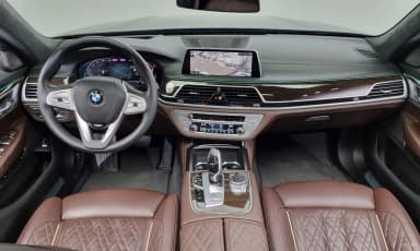 7 Series (G11)