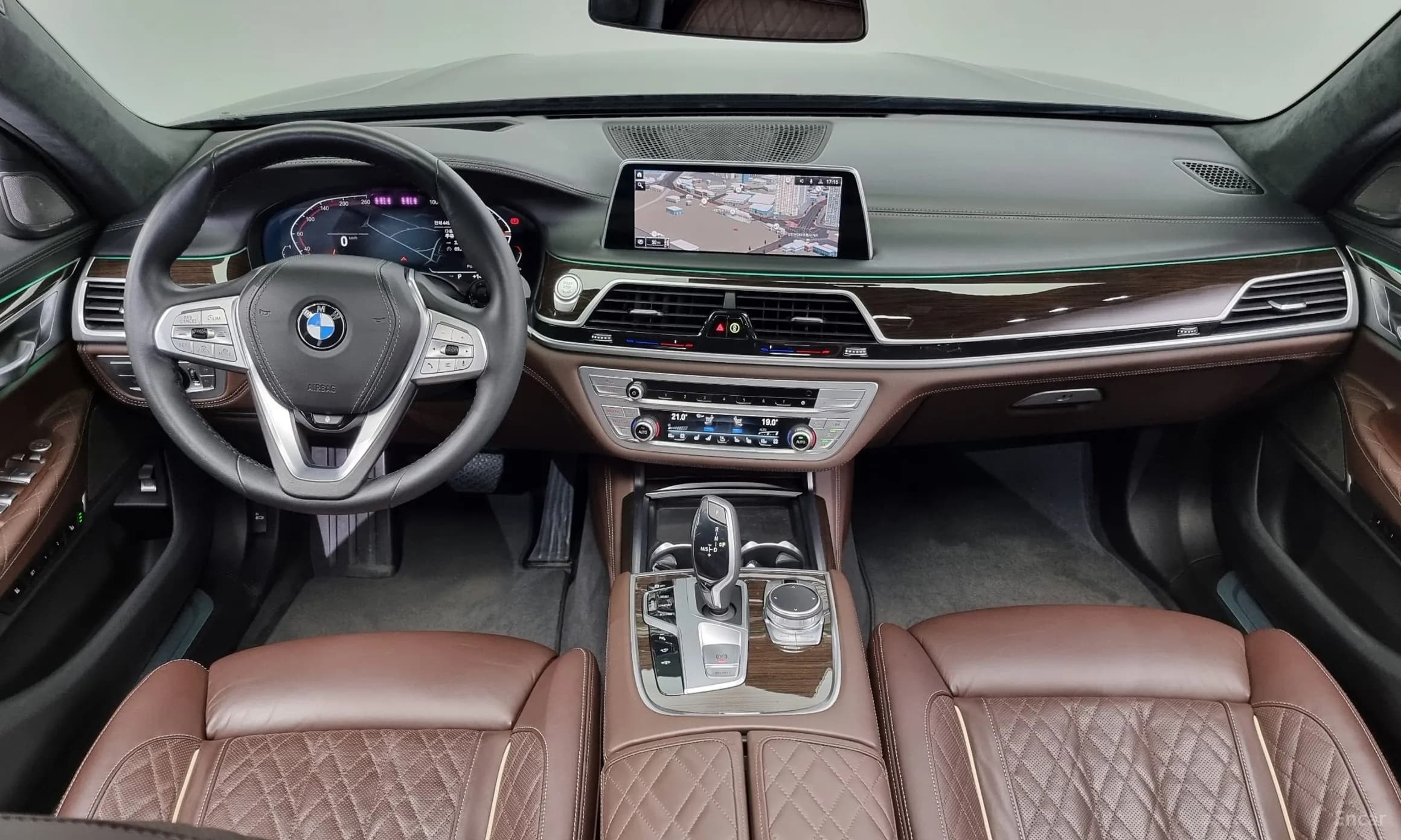 7 Series (G11)