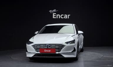 Sonata Hybrid (DN8)