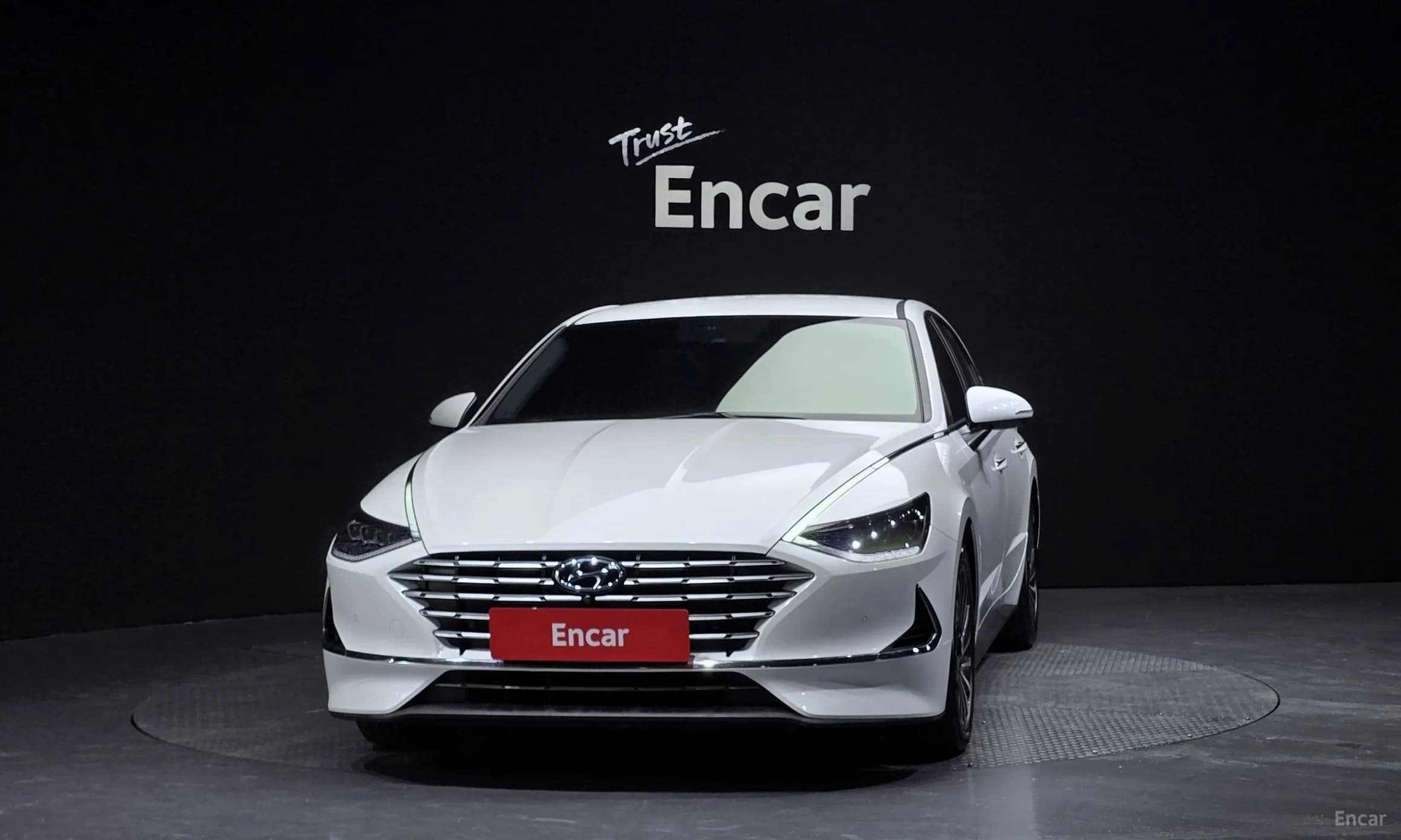 Sonata Hybrid (DN8)