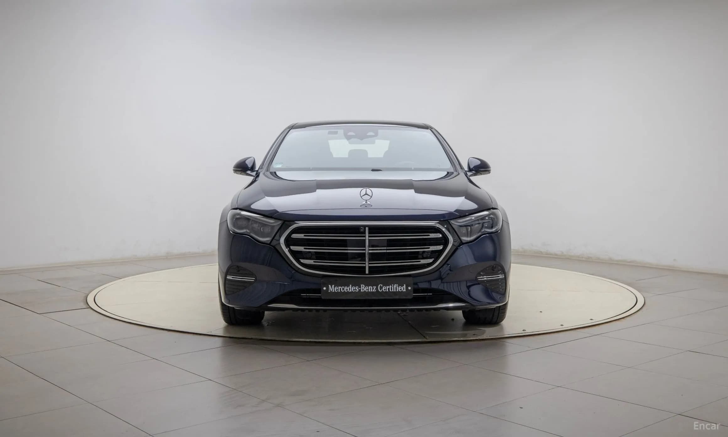 E-Class W214