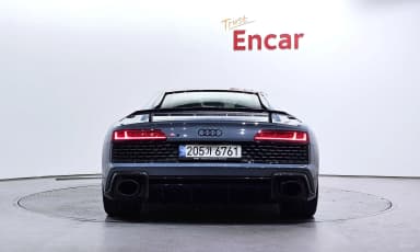 R8 (4S)