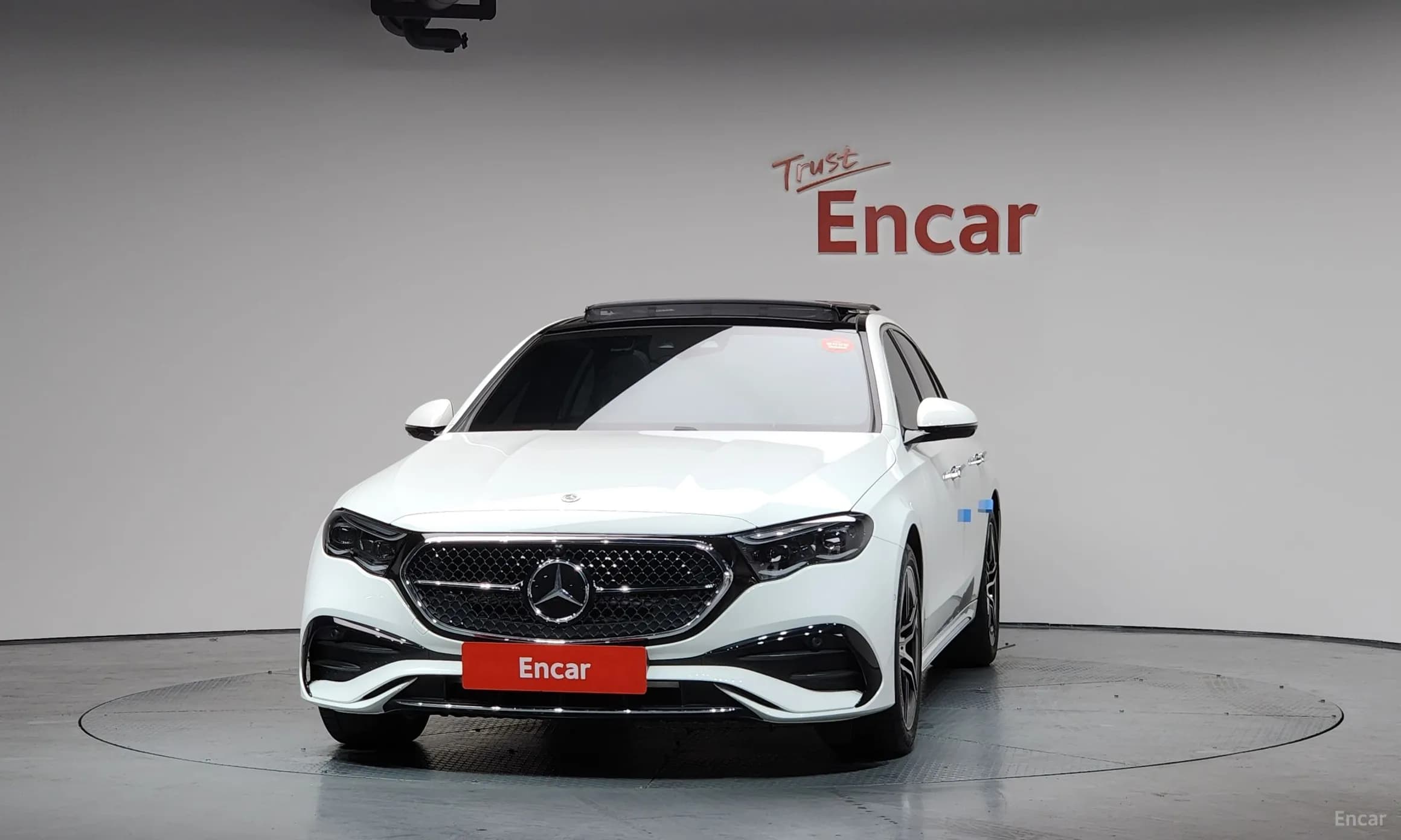 E-Class W214