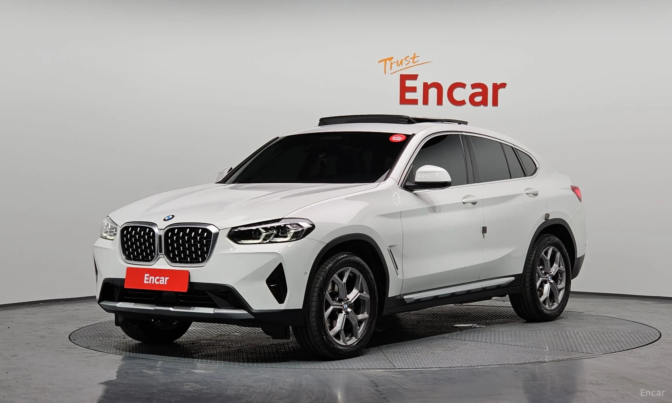 X4 (G02)