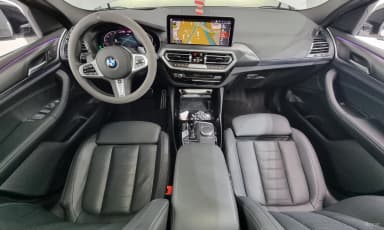 X4 (G02)