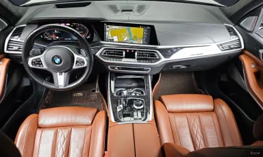 X7 (G07)