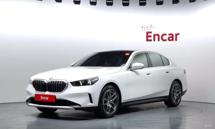 5 Series (G60)