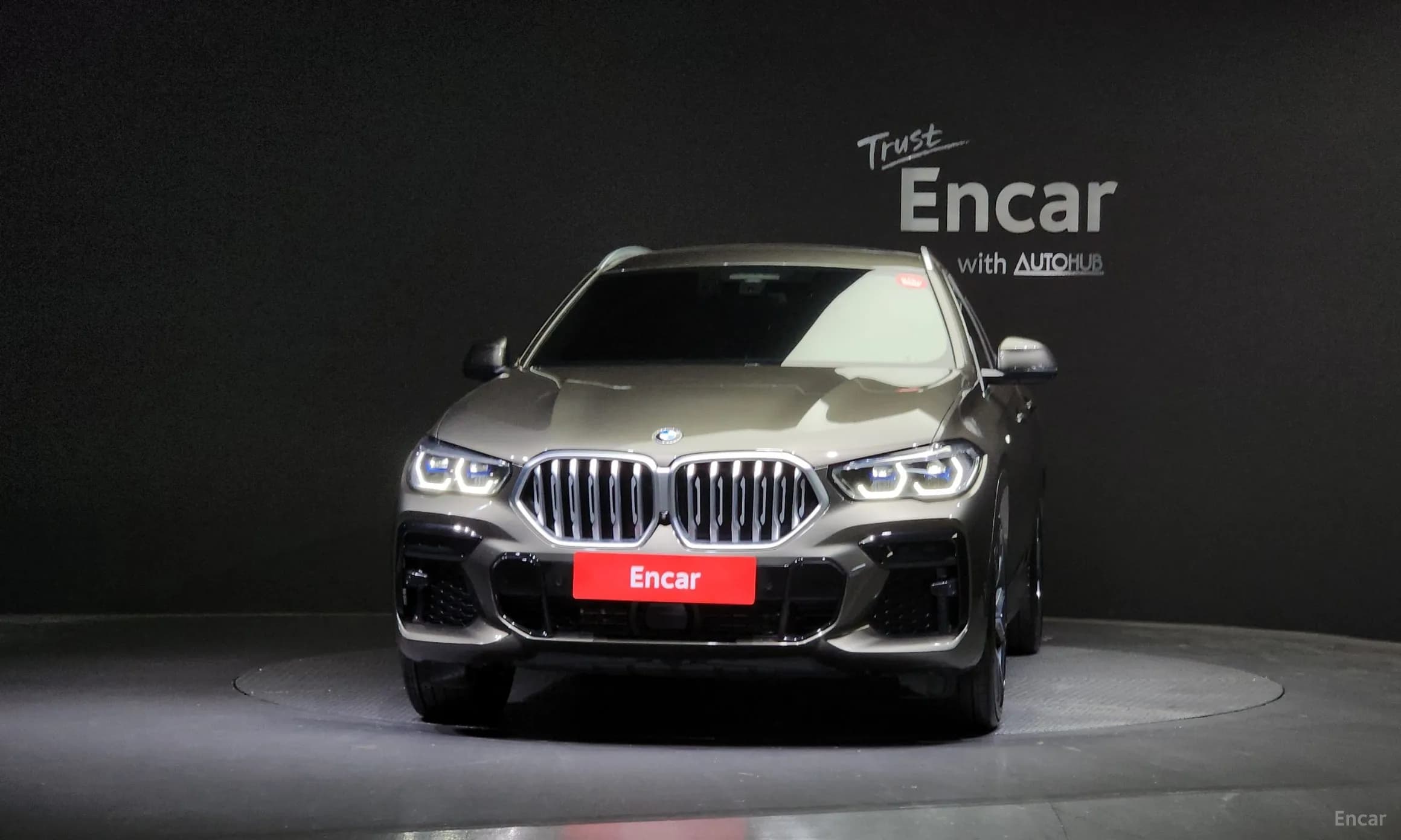 X6 (G06)