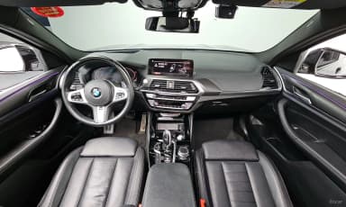 X4 (G02)