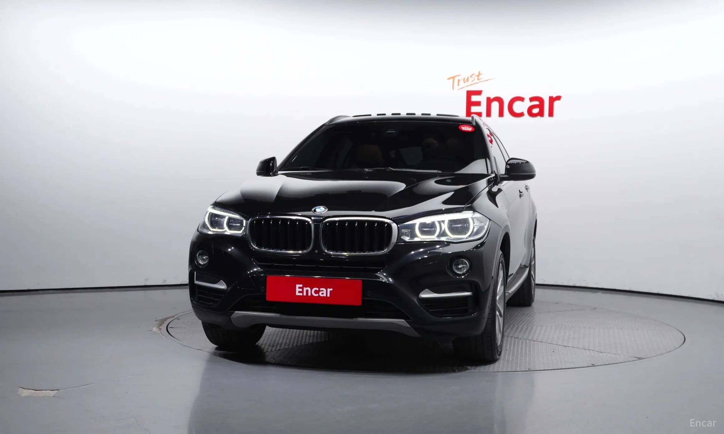 X6 (F16)