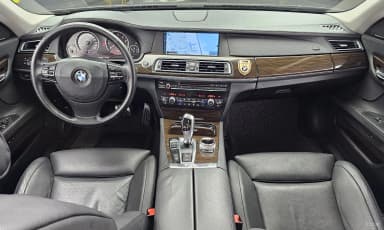 7 Series (F01)