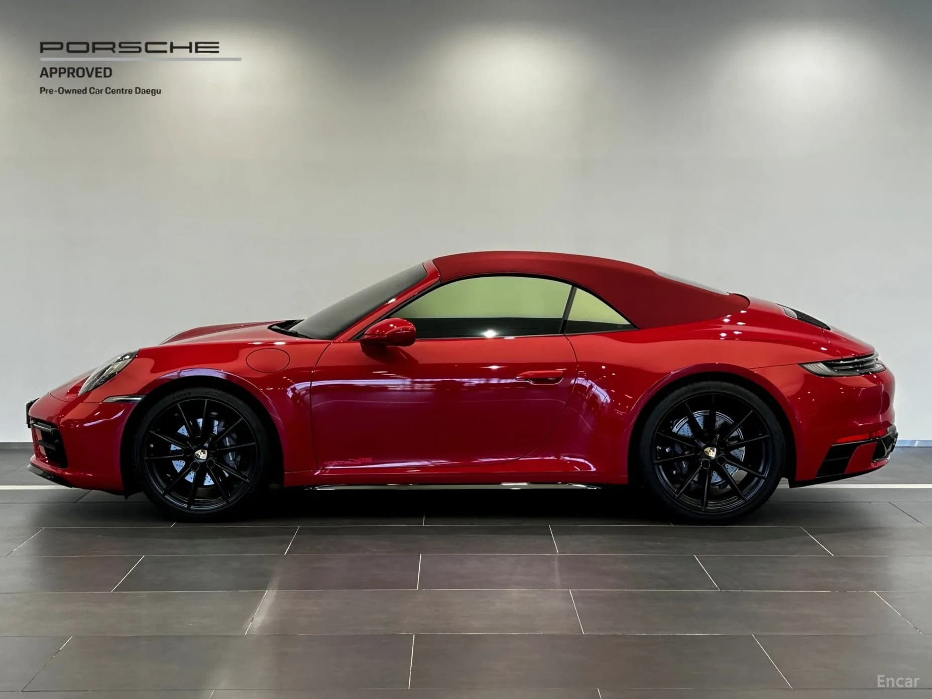 911 (992)