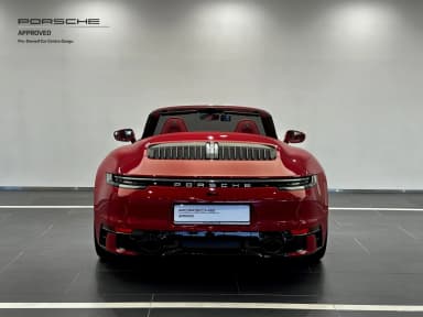 911 (992)