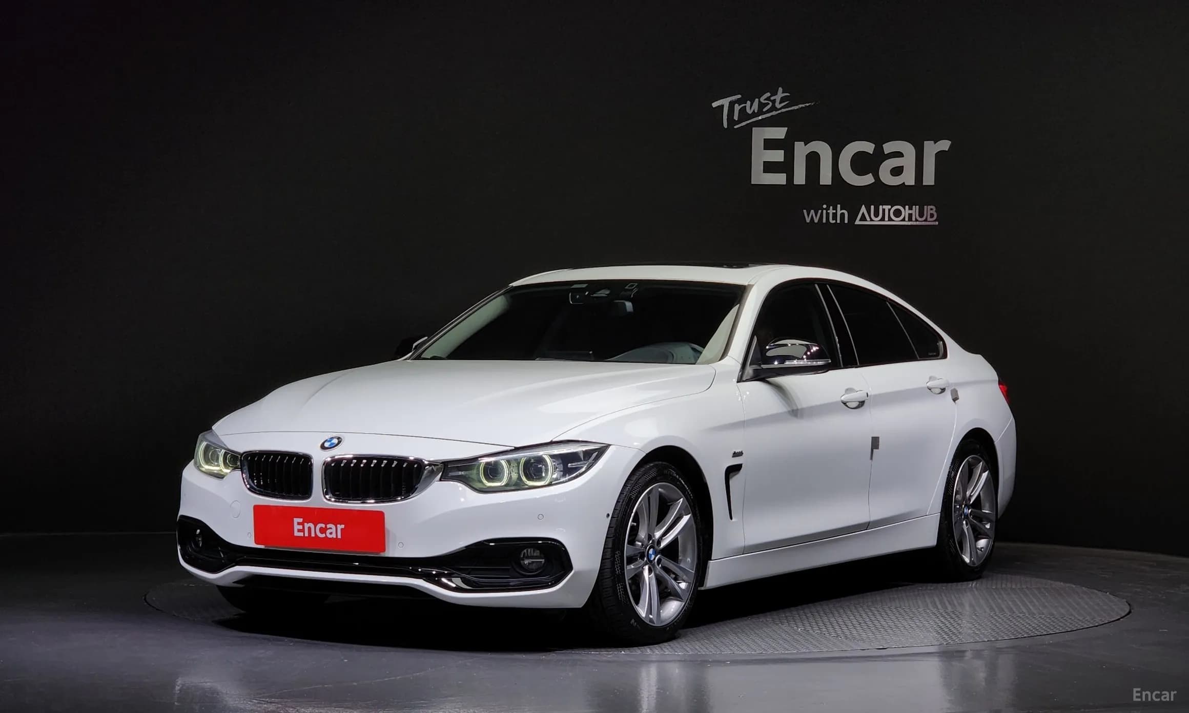 Series 4 (F32)
