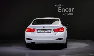 Series 4 (F32)