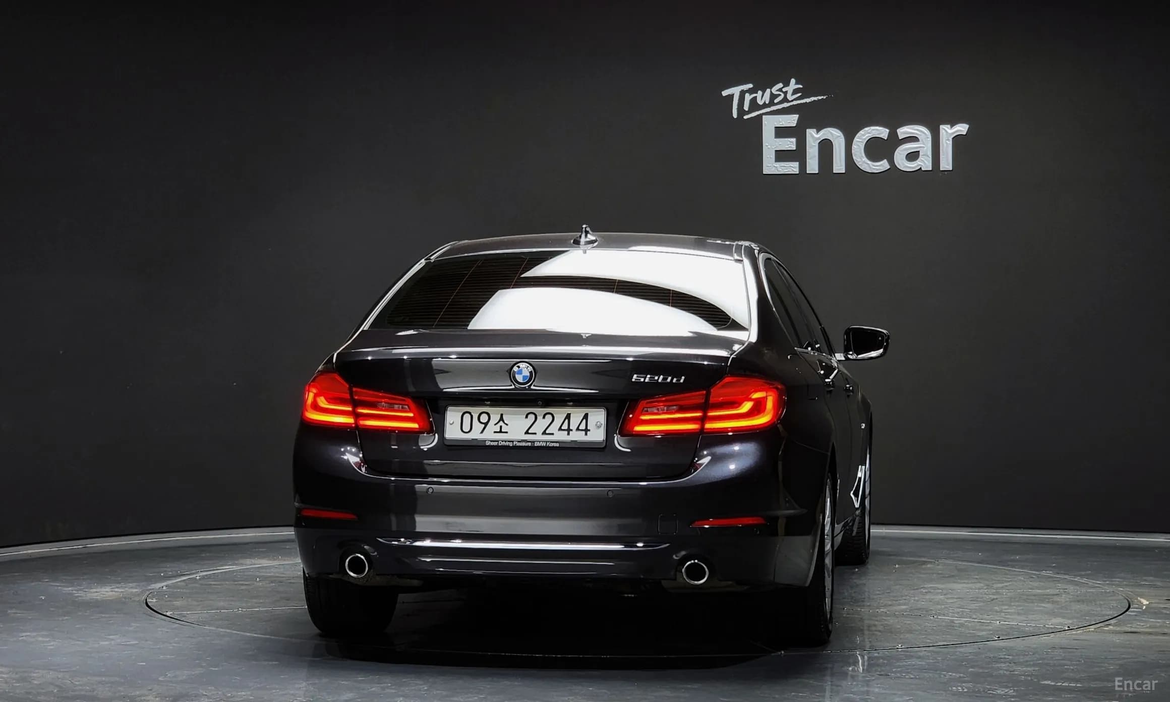 5 Series (G30)