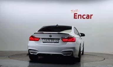 Series 4 (F32)