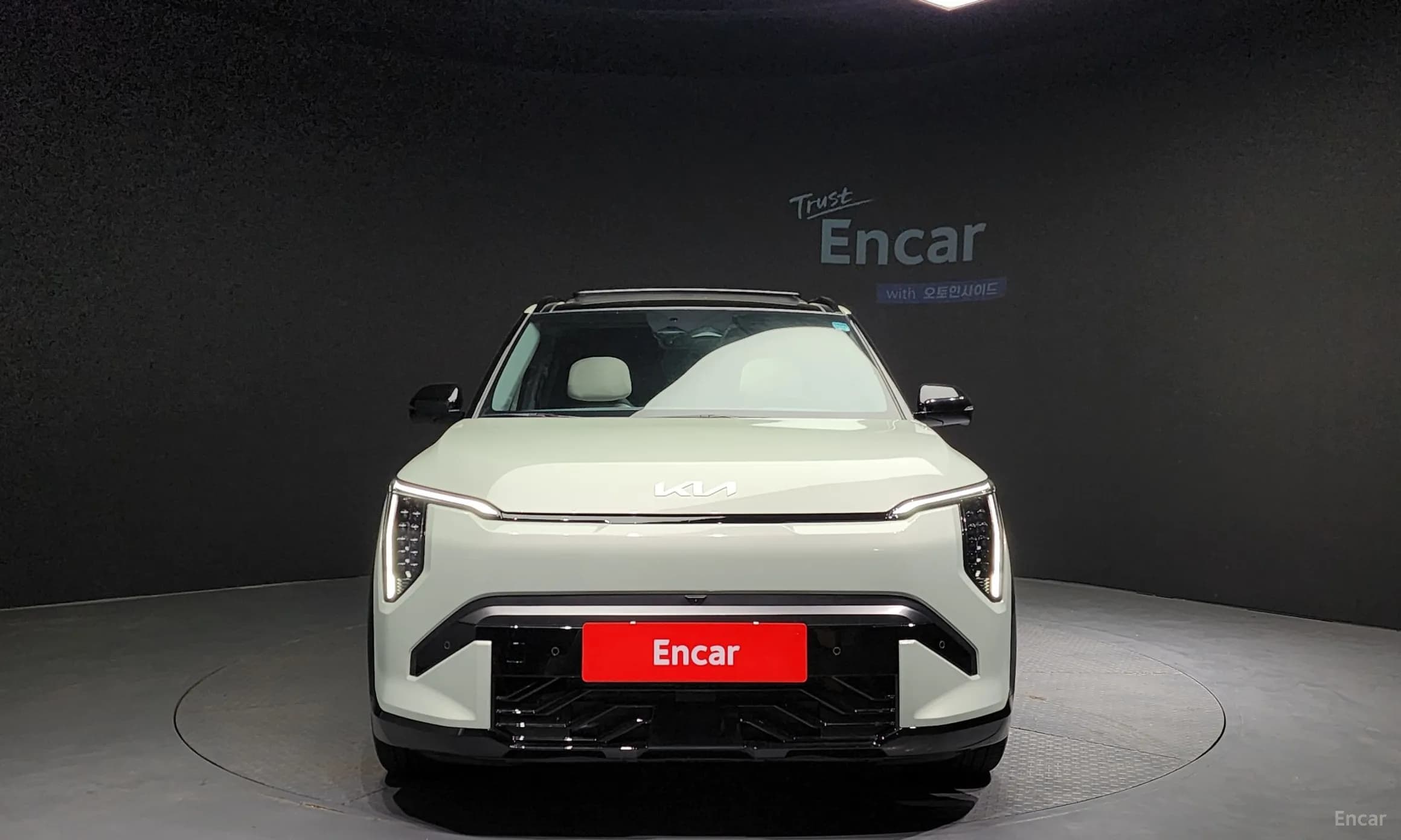 EV3